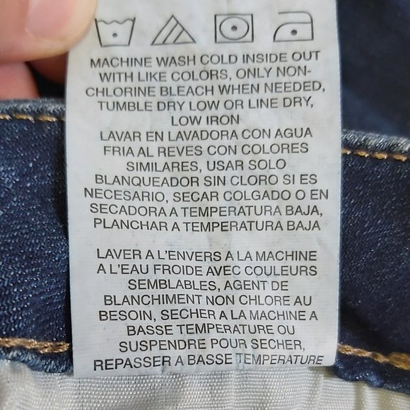 NWOT Lee Womens Regular Fit Chino Walkshort jeans - Picture 8 of 8